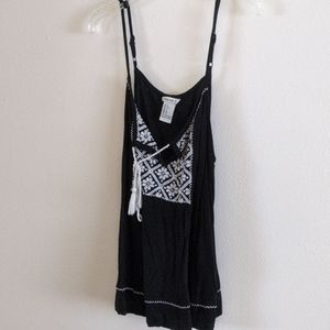 Embroidered tank